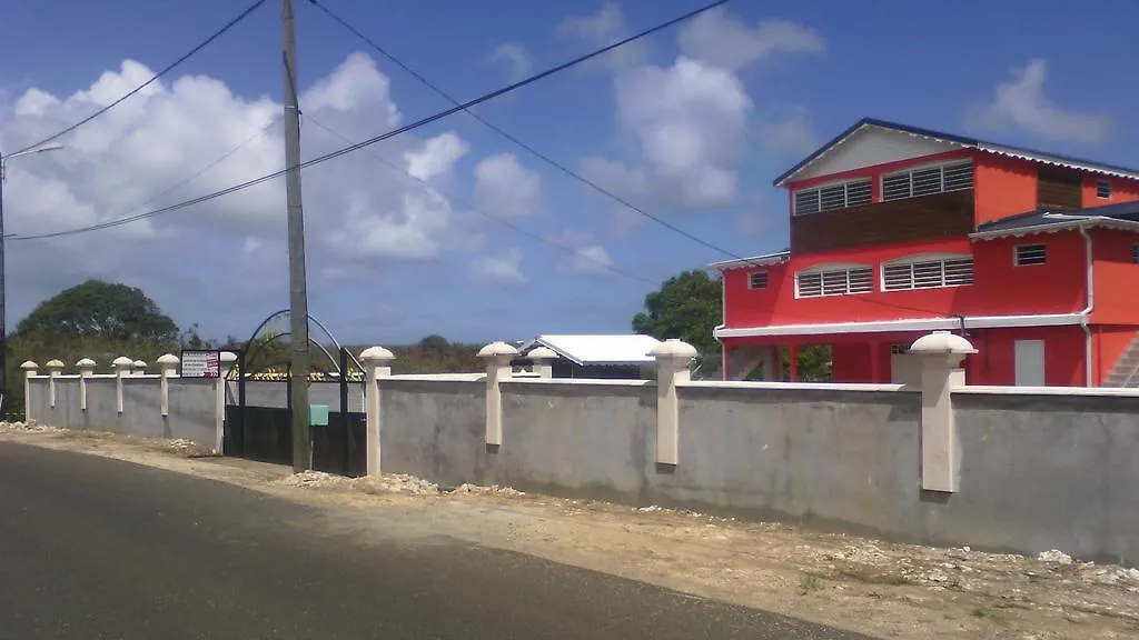 Locations Plus Port-Louis 2*,  Guadeloupe